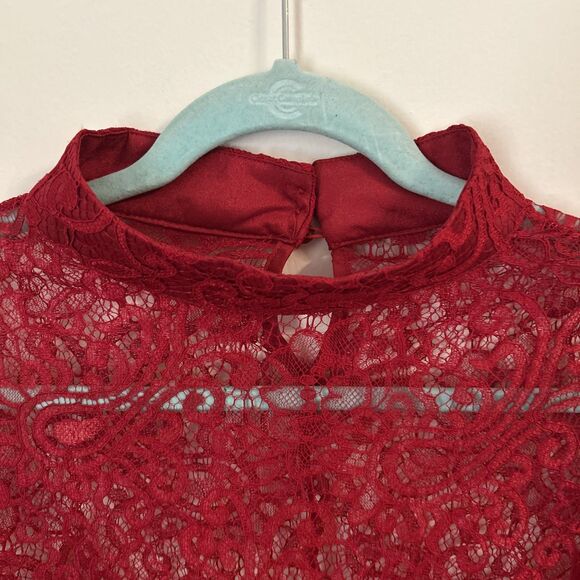 Women’s Long Sleeve Red Lace Blouse w/Mock Neck, One Size - Picture 5 of 10